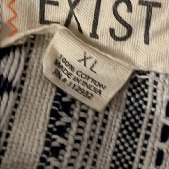 Beach By Exist Monochrome Patterned Hoodie - Picture 8 of 10